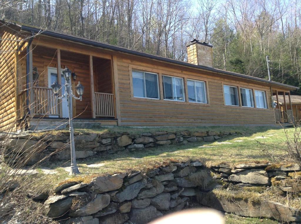 Cottages du Lac Orford, Cottage A, Côté Raquettes Cottage B, Côté Skis Eastman Exterior foto